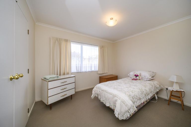 Photo of property in 14 Woodgate Court, Fitzherbert, Palmerston North, 4410