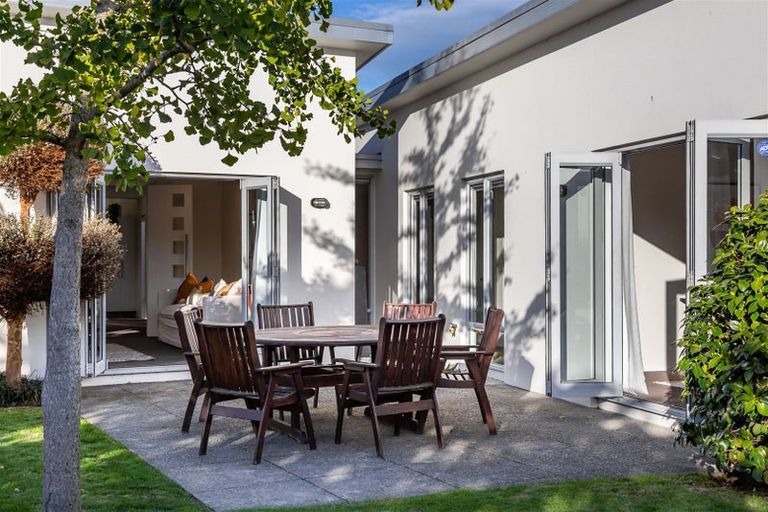 Photo of property in 15 Riverwood Boulevard, Redwood, Christchurch, 8051