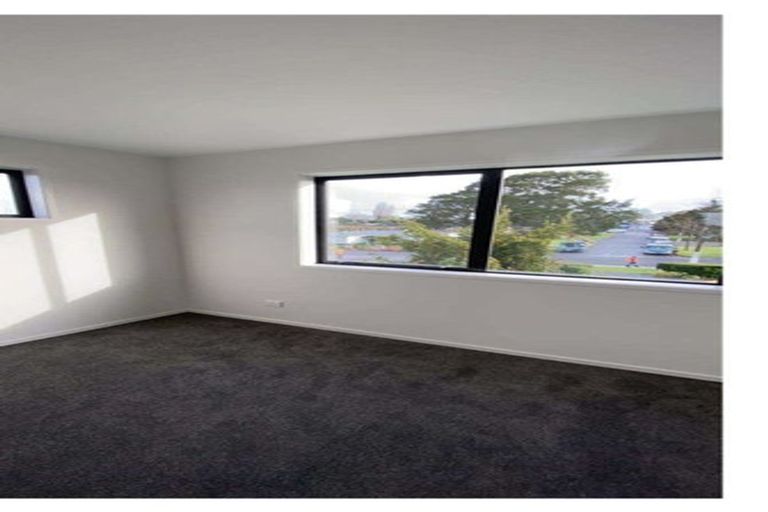Photo of property in 3/23 View Road, Papakura, 2110