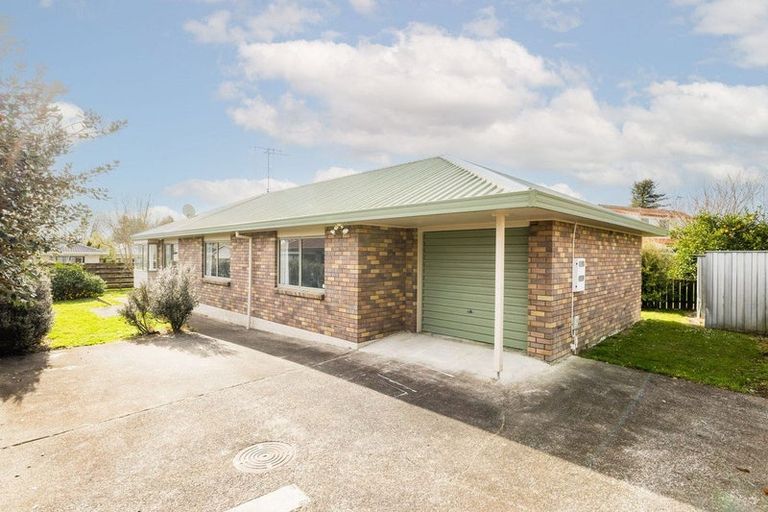 Photo of property in 63a Carlyle Street, Leamington, Cambridge, 3432