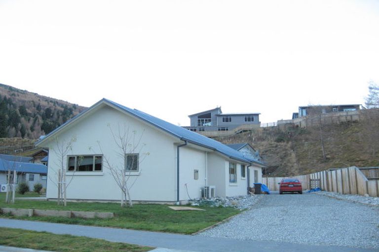 Photo of property in 17 Redfern Terrace, Arthurs Point, Queenstown, 9371