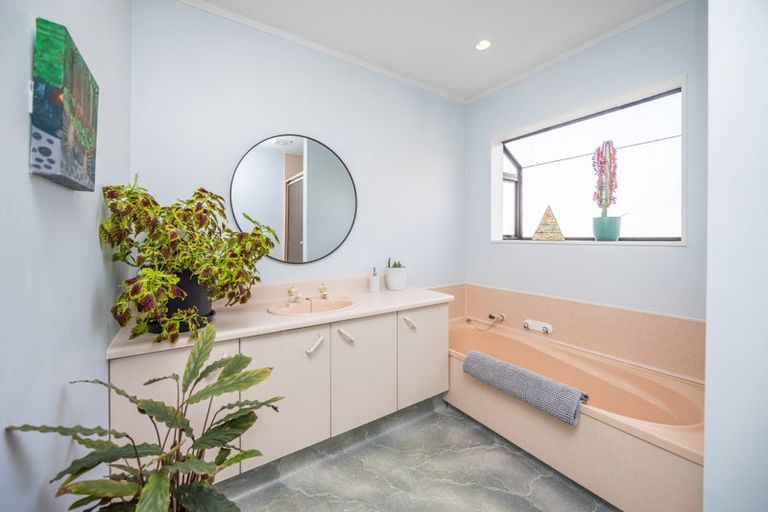 Photo of property in 28b Churchill Avenue, Maeroa, Hamilton, 3200