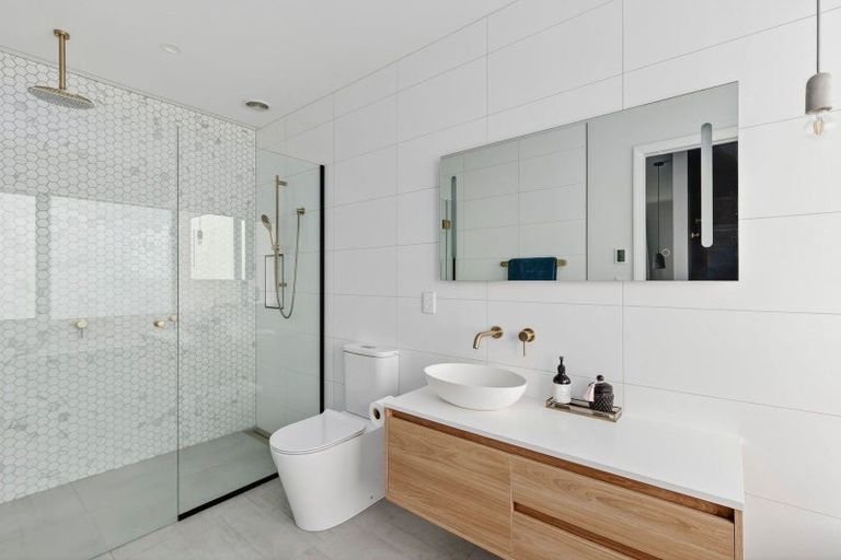 Photo of property in 5 Kotare Grove, Cambridge, 3434