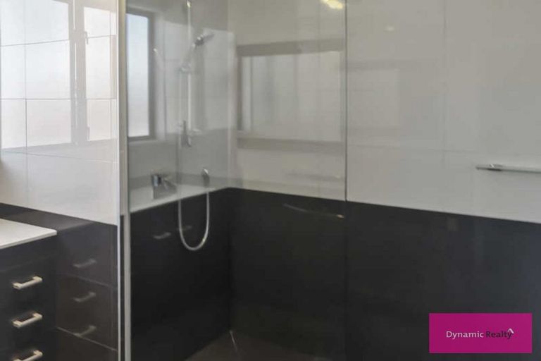 Photo of property in 2/106 Elizabeth Street, Riccarton, Christchurch, 8041