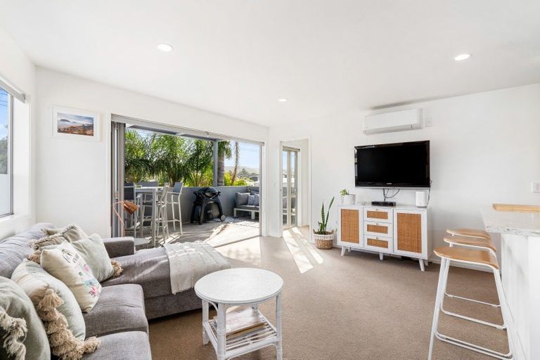 Photo of property in 306 Ocean Road, Whangamata, 3620