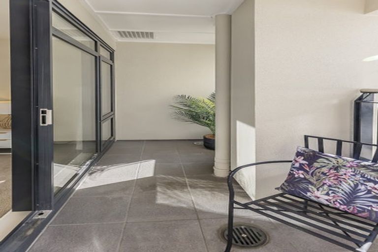 Photo of property in Kate Sheppard Apartments, 7j/42 Molesworth Street, Thorndon, Wellington, 6011