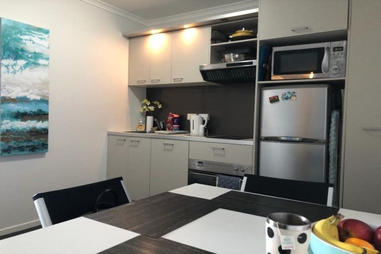 Photo of property in 96 Symonds Street, Royal Oak, Auckland, 1061