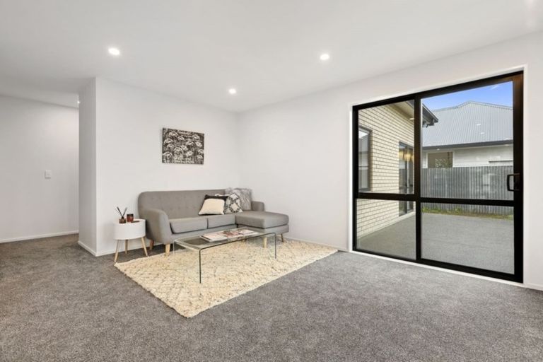 Photo of property in 46a Epsom Road, Sockburn, Christchurch, 8042