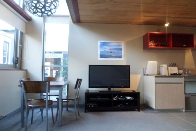 Photo of property in Tattoo Apartments, 8/42 Abel Smith Street, Te Aro, Wellington, 6011