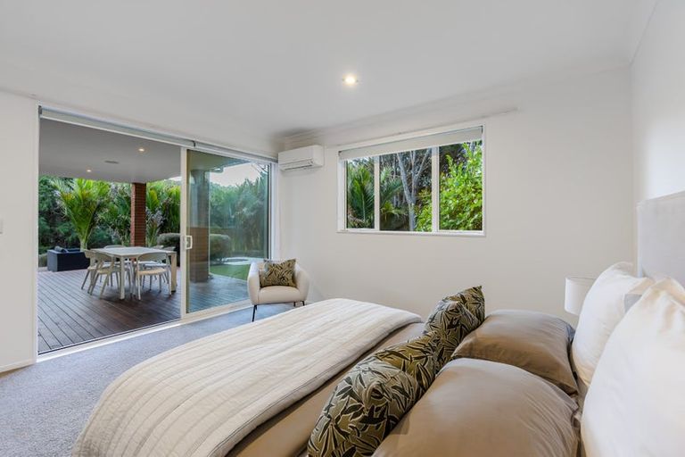 Photo of property in 339 Glenvar Road, Long Bay, Auckland, 0630