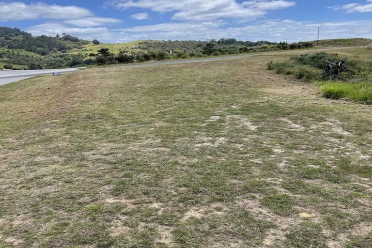 Photo of property in 6 Mason Rise, Tairua, 3508