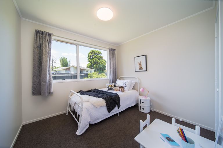 Photo of property in 18 Desmond Place, Otara, Auckland, 2023