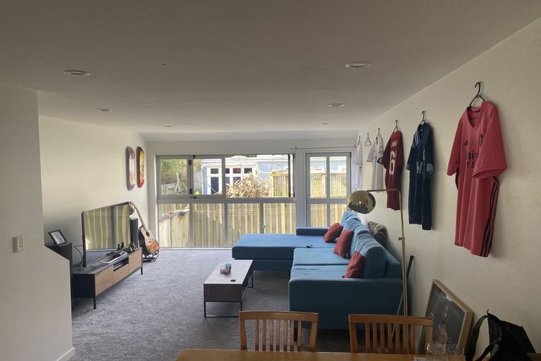 Photo of property in 152f Tasman Street, Mount Cook, Wellington, 6021