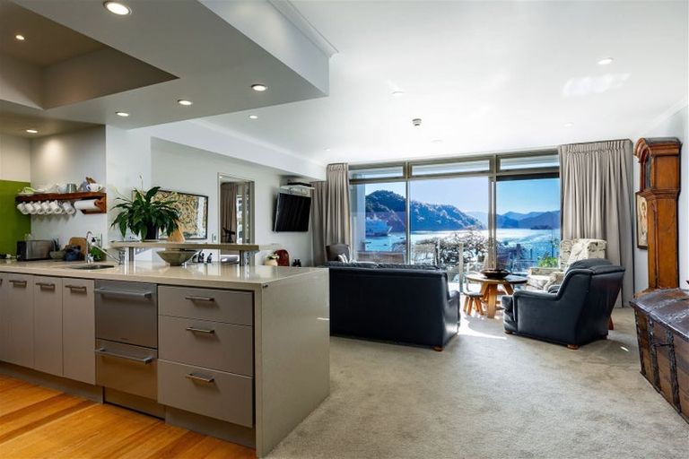 Photo of property in Oxleys Rock Apartments, 304/6 London Quay, Picton, 7220