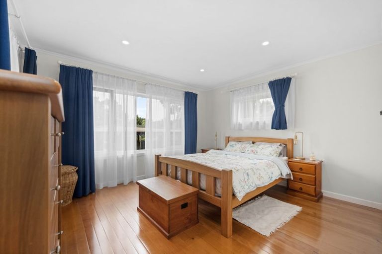 Photo of property in 76 Victory Road, Laingholm, Auckland, 0604