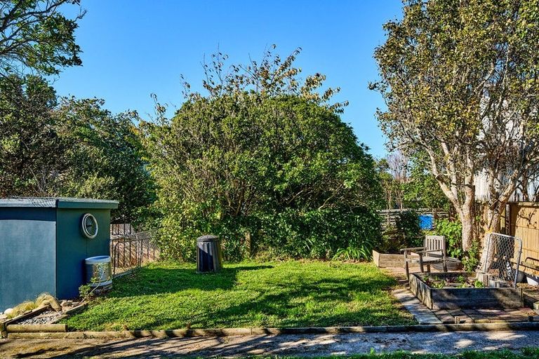 Photo of property in 10 Kotipu Place, Pukerua Bay, 5026