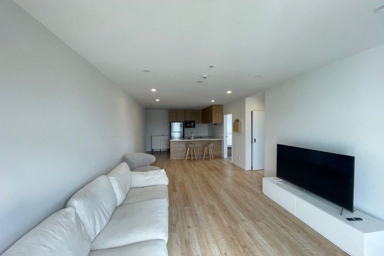 Photo of property in 201/553c Glenfield Road, Glenfield, Auckland, 0629