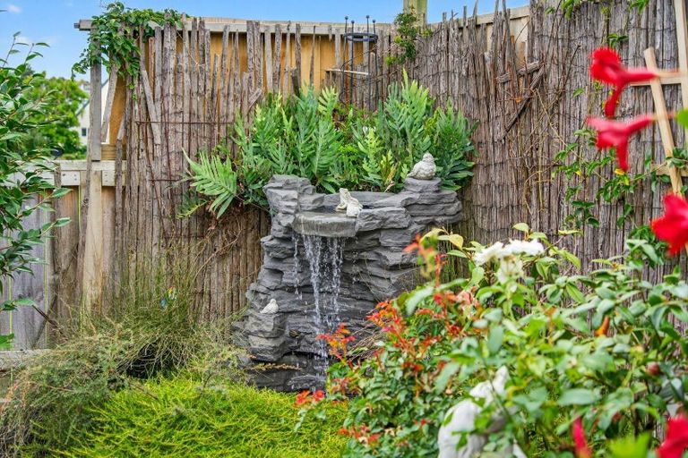 Photo of property in 29a Thorburn Avenue, Red Beach, 0932