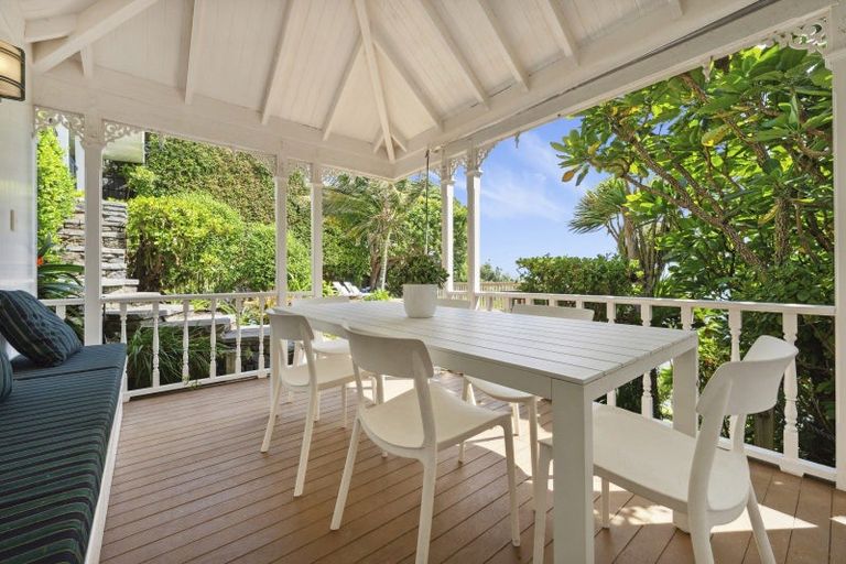 Photo of property in 56 Queen Street, Northcote Point, Auckland, 0627