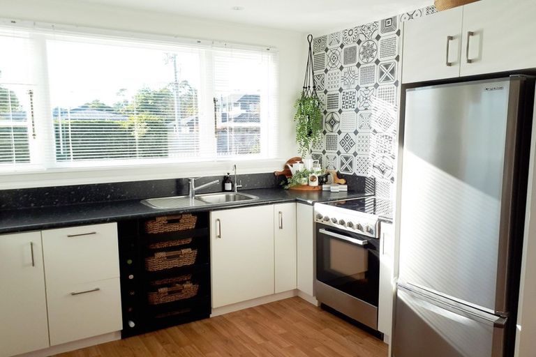 Photo of property in 64 Nelson Crescent, Carterton, 5713