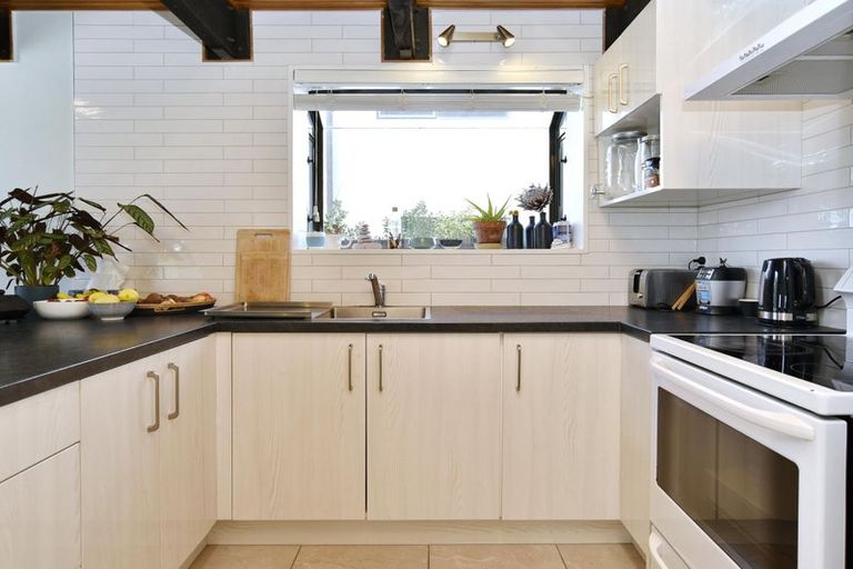 Photo of property in 410a Marine Parade, South New Brighton, Christchurch, 8062