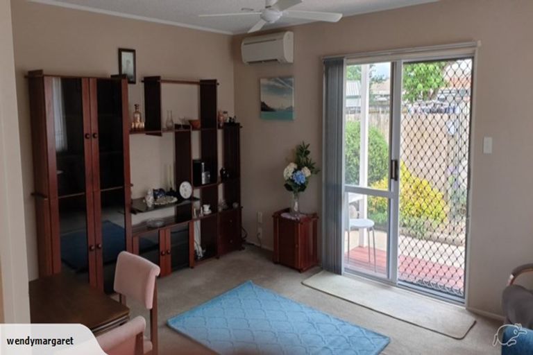 Photo of property in 9b Ross Crescent, Fairfield, Hamilton, 3214