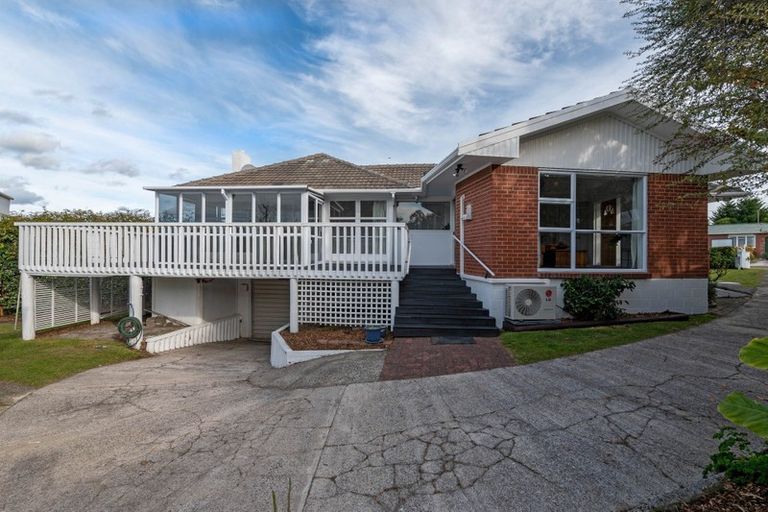 Photo of property in 33 Roosevelt Road, Western Heights, Rotorua, 3015