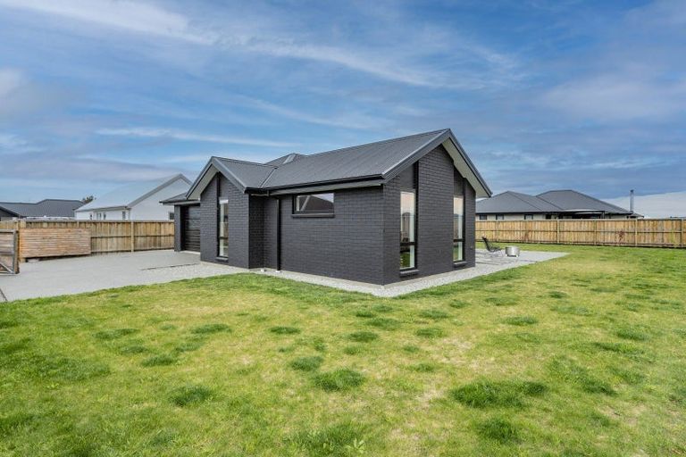 Photo of property in 50b Greig Crescent, Amberley, 7481