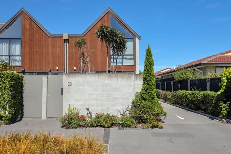Photo of property in 1/20 North Avon Road, Richmond, Christchurch, 8013