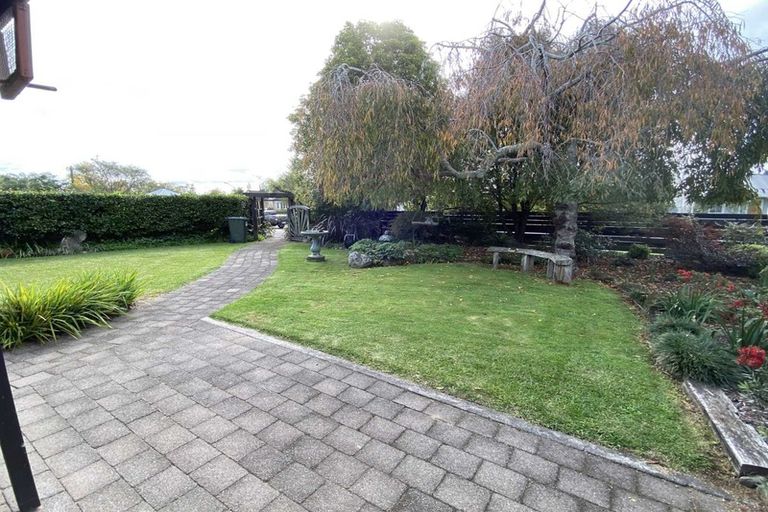 Photo of property in 15 Clare Street, Cambridge, 3434