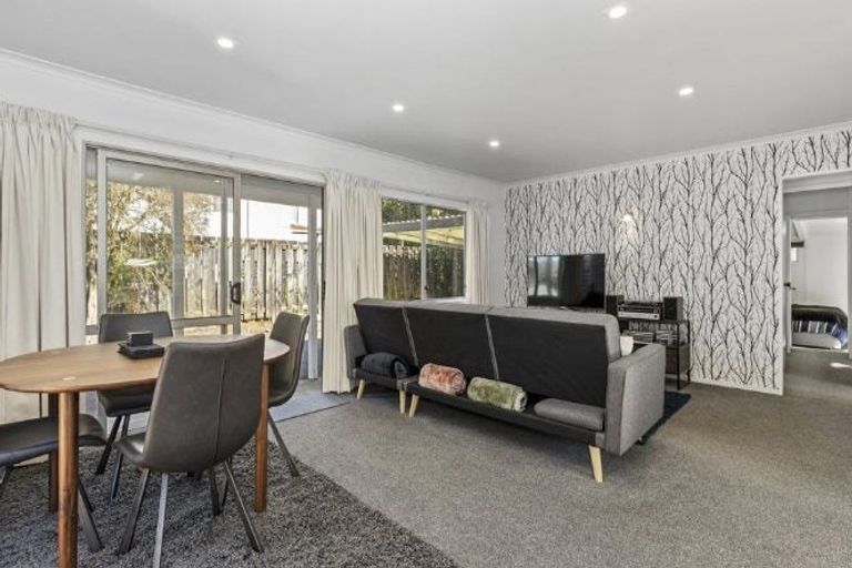 Photo of property in 5a Robyn Hyde Place, Leamington, Cambridge, 3432