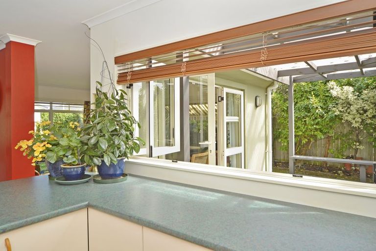 Photo of property in 9 Woodgate Court, Fitzherbert, Palmerston North, 4410