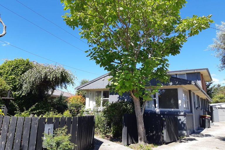 Photo of property in 12 Pimlico Place, Bishopdale, Christchurch, 8053