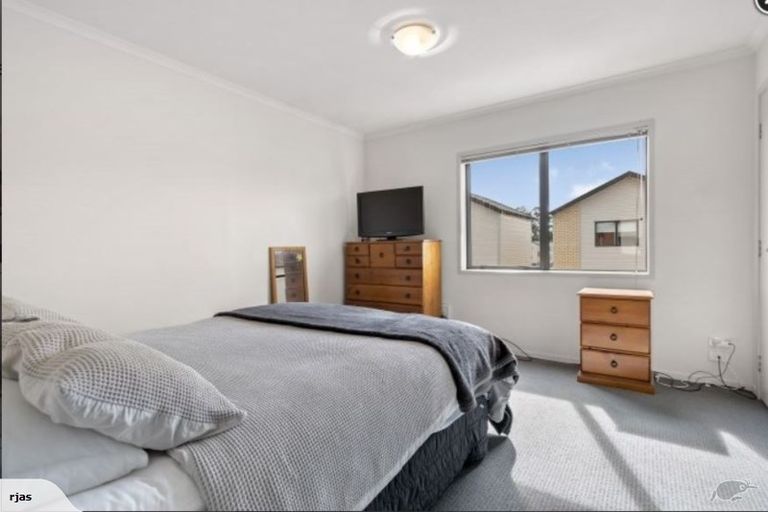 Photo of property in St Claire Village, 188/172 Mcleod Road, Te Atatu South, Auckland, 0610