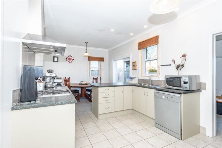 Photo of property in 55 Stafford Street, Whataupoko, Gisborne, 4010