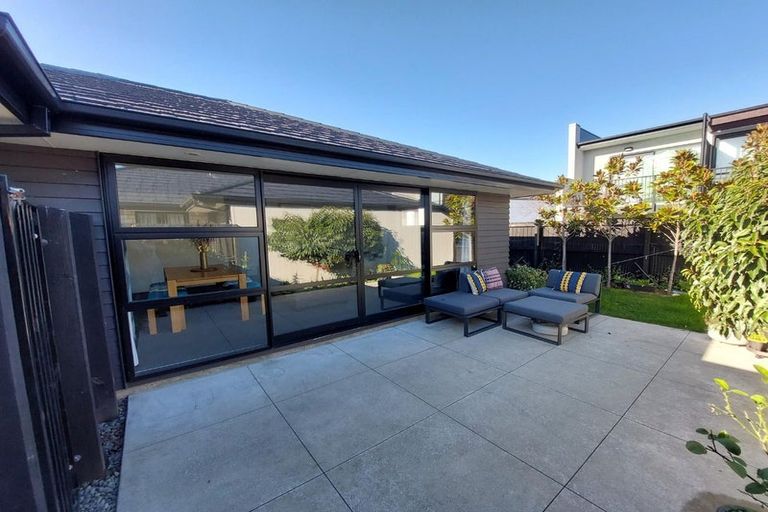 Photo of property in 5/80 Waltham Road, Sydenham, Christchurch, 8023