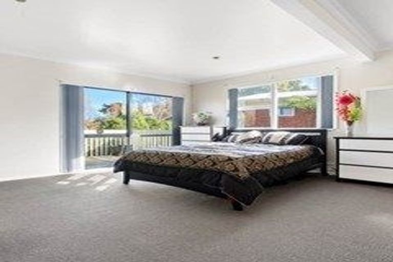Photo of property in 93 Beaumonts Way, Manurewa, Auckland, 2102