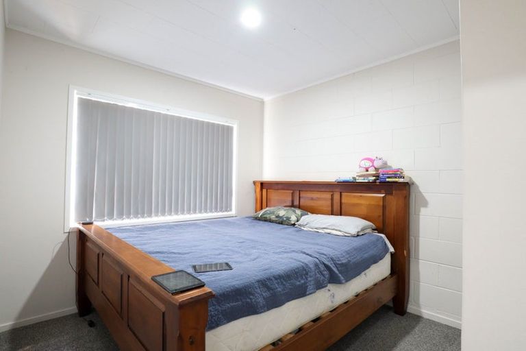 Photo of property in 2/148 Great South Road, Manurewa, Auckland, 2102