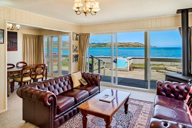 Photo of property in 26 Steyne Avenue, Plimmerton, Porirua, 5026