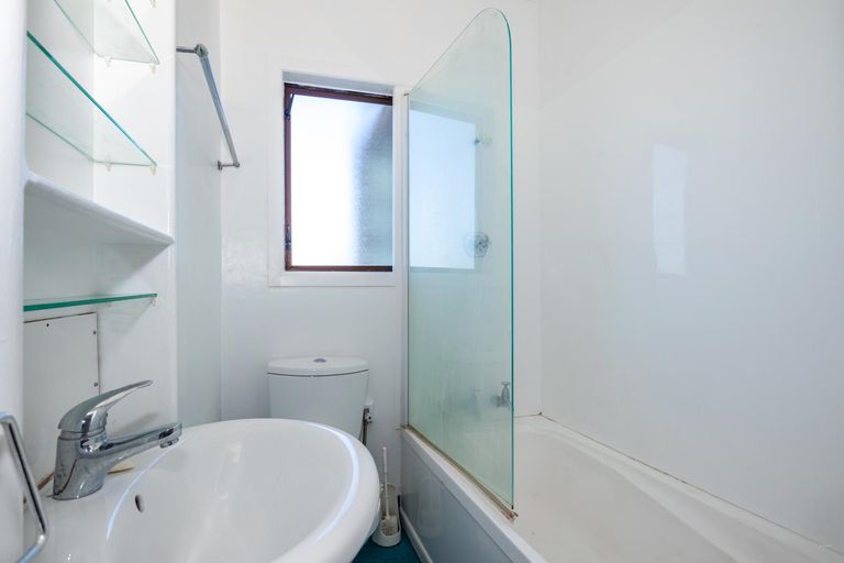 Photo of property in 18 Baker Street, West End, Timaru, 7910