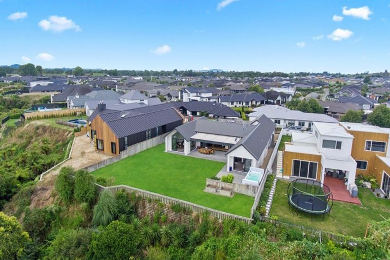 Photo of property in 35 Roy Hilton Drive, Flagstaff, Hamilton, 3210