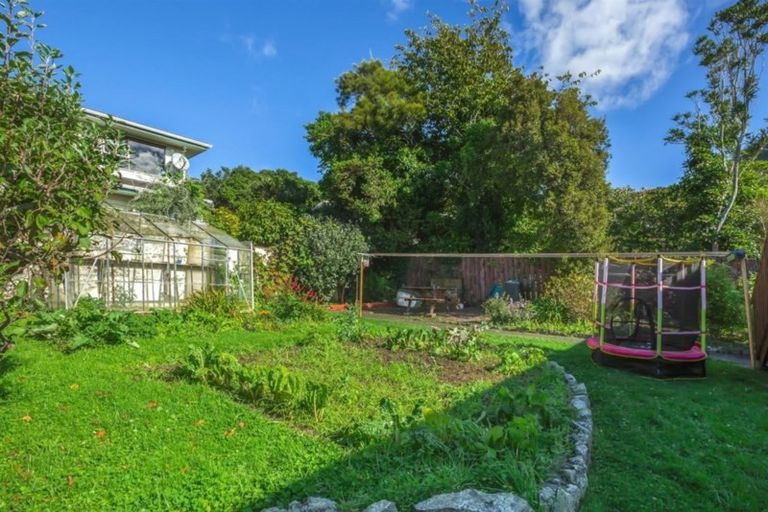 Photo of property in 12 Balliol Drive, Tawa, Wellington, 5028