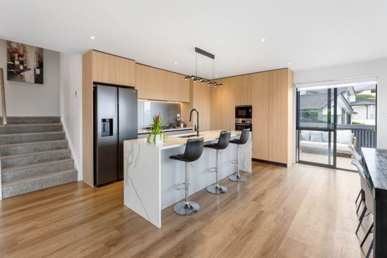 Photo of property in 116 Lisle Farm Drive, Pukekohe, 2120