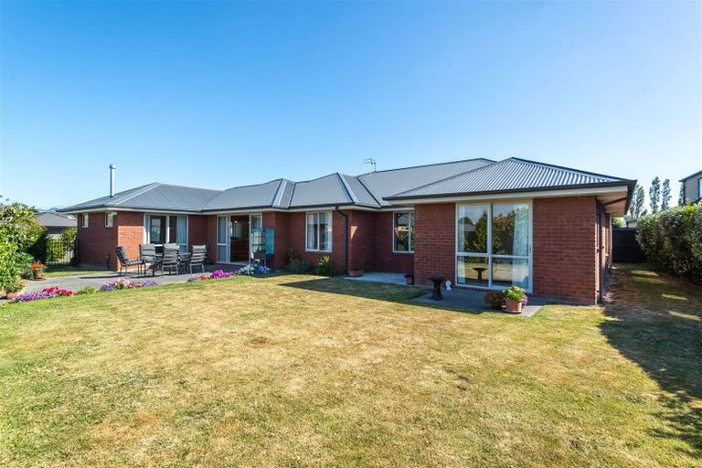 Photo of property in 50 Somerville Crescent, Aidanfield, Christchurch, 8025