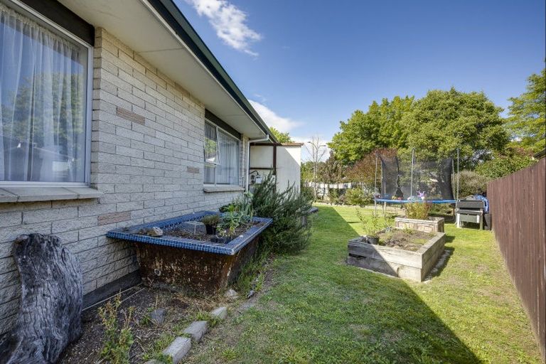 Photo of property in 142 Flaxmere Avenue, Flaxmere, Hastings, 4120