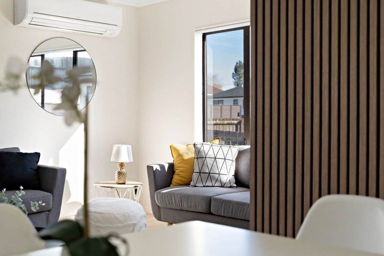 Photo of property in 14 Plunket Avenue, Papatoetoe, Auckland, 2104