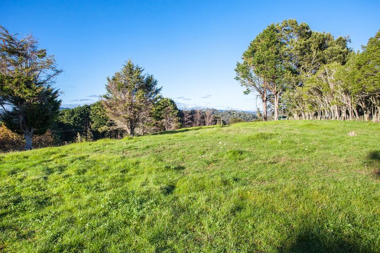 Photo of property in 107 Ohiwa Loop Road, Waiotahe, Opotiki, 3198