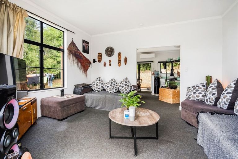 Photo of property in 45 Ogle Crescent, Te Kamo, Whangarei, 0112