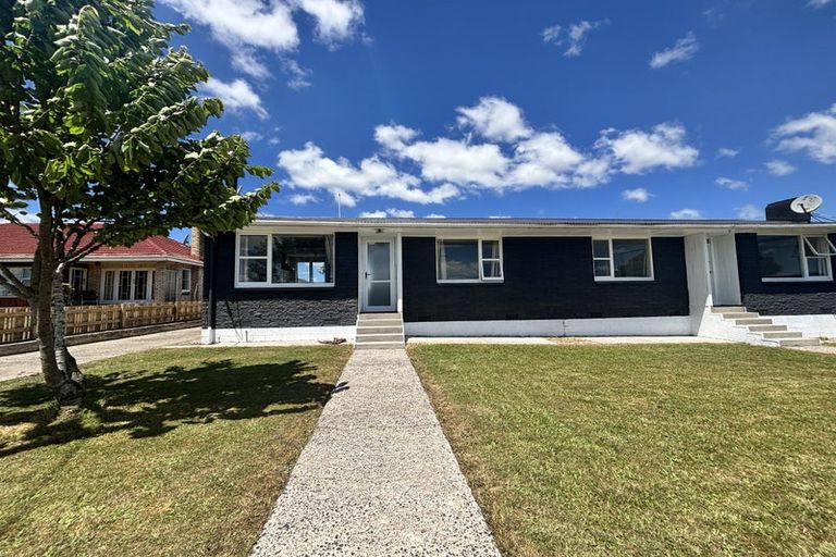 Photo of property in 1 Cambridge Street, Putaruru, 3411