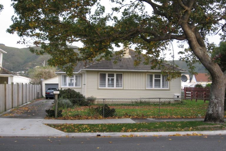 Photo of property in 20 Chapman Crescent, Naenae, Lower Hutt, 5011